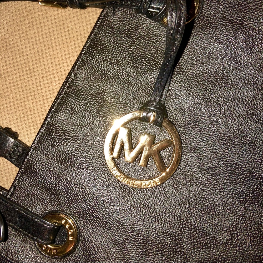 Michael Kors Shoulder Tote